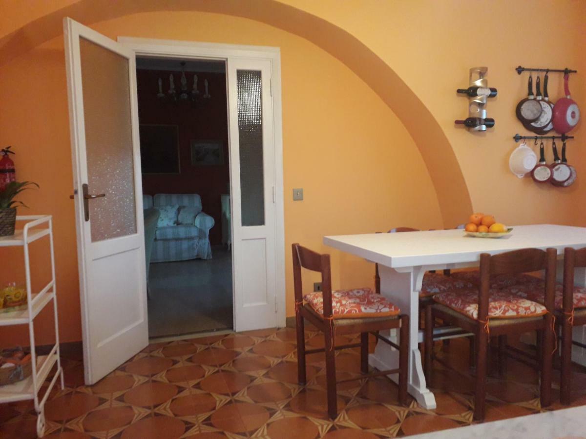 Alle Preci Country House Santa Restituta Exterior photo